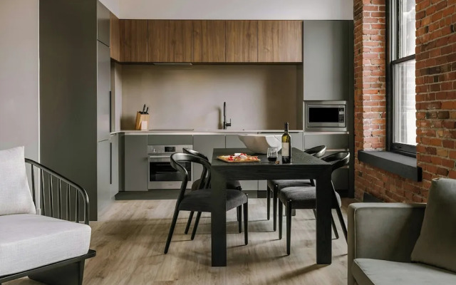 Sonder by Marriott Bonvoy Apollon Apartments Old Montreal