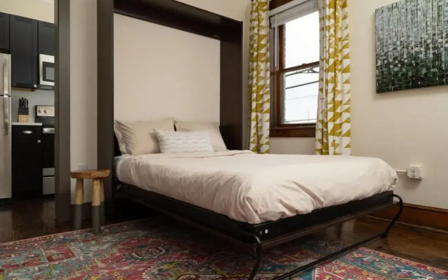 Luxury Multi-unit Historic Building Near Downtown