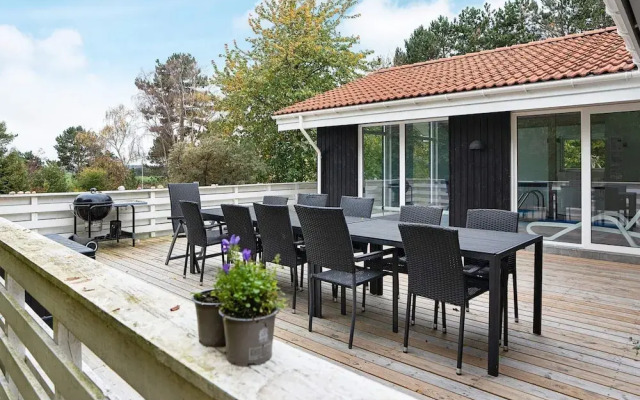 12 Person Holiday Home in Hundested