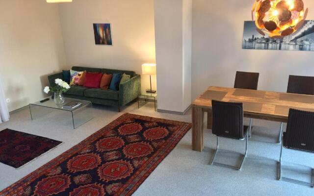 Spacious Starnberg Condo next to Munich