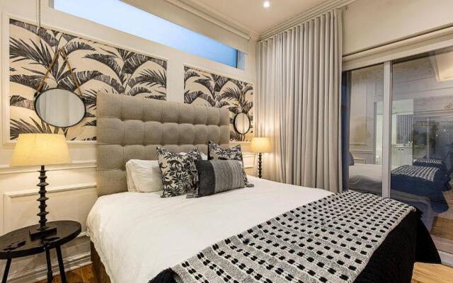 Clifton YOLO Spaces – Clifton Beachfront Apartments