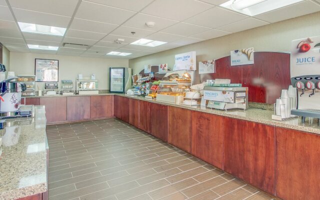 Holiday Inn Express Richmond - Midlothian Turnpike by IHG
