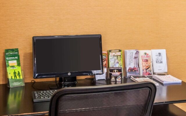 Comfort Inn & Suites