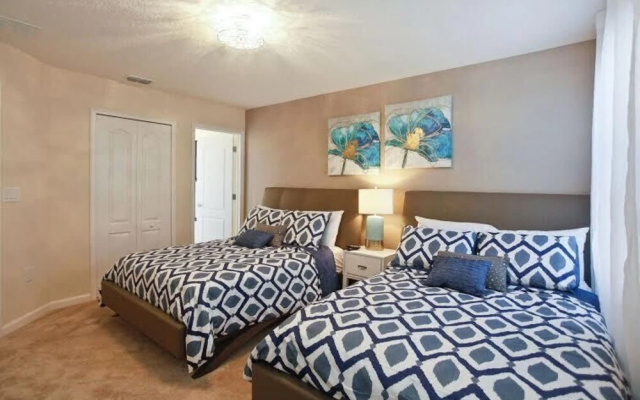 2650 Tranquility Way 6 Bedroom Home by Redawning