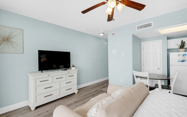 Majestic Beach Towers 1-609