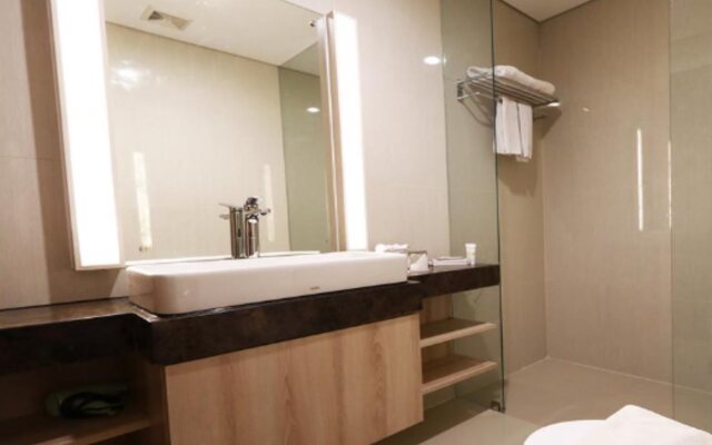 Patra Semarang Hotel & Convention