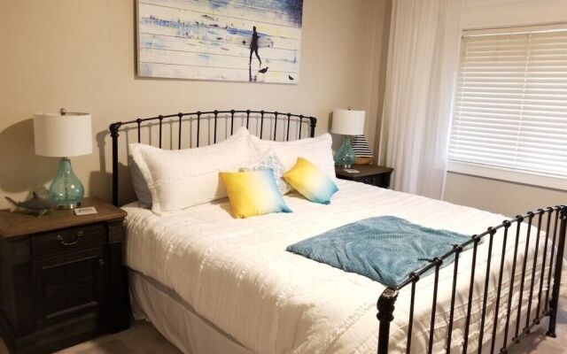 Summerhouse 143 2 Bedroom Condo by Redawning