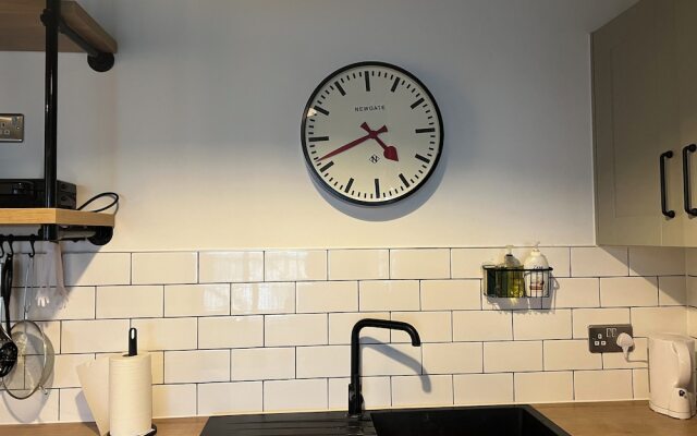 Homely 2-bed Apartment With Stunning Views Wembley