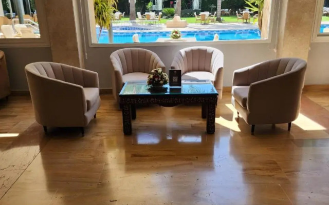 El Oumnia Puerto & Spa