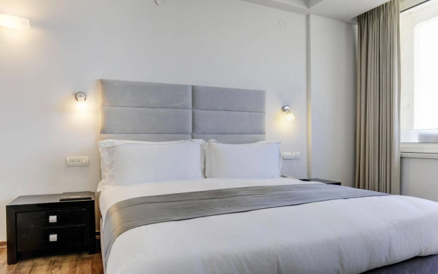 Gorgeous Suite with Ocean View TLV