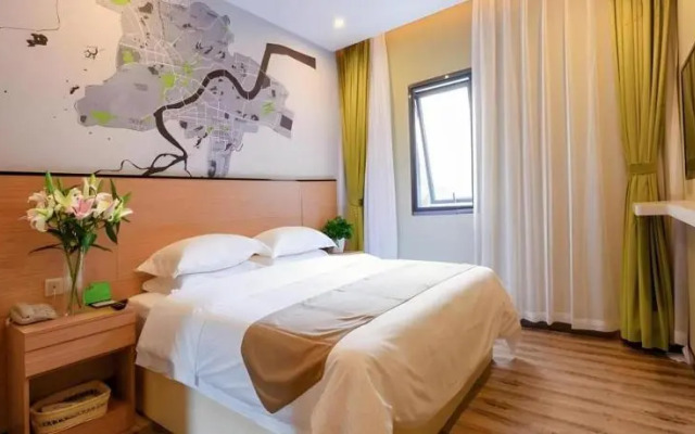 Vatica Hangzhou Xiasha Media College Hotel