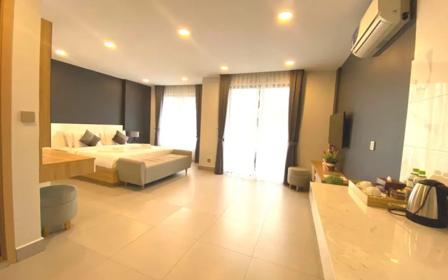SS Hotel and Residence