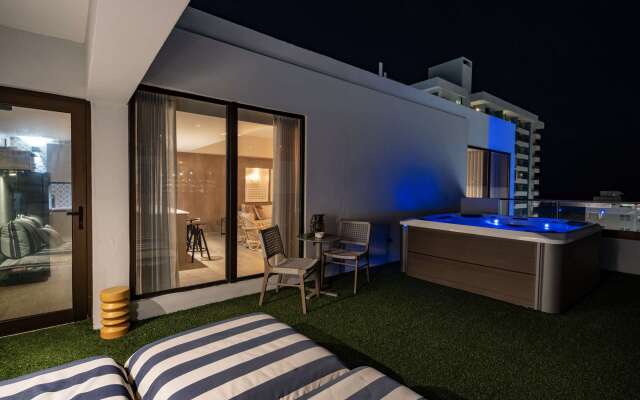 HiBird- Apartment and Suites Hotel