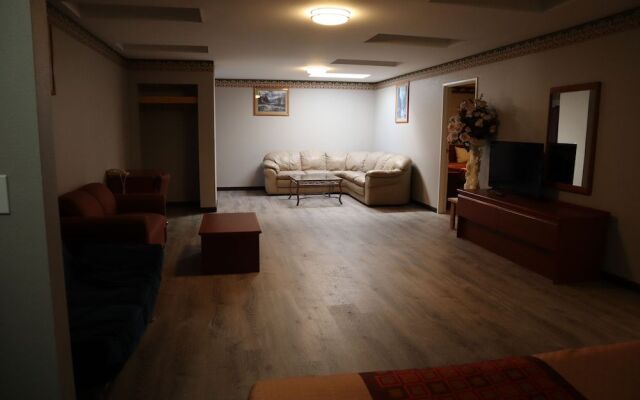 Express Inn & Suites