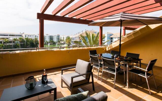 Sotogrande Marina 3 Br Duplex With Large Terrace