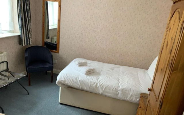 Yelf's Hotel