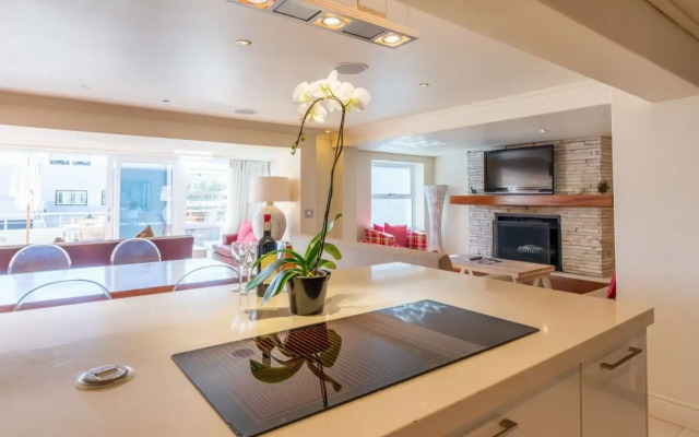 Camps Bay Luxury Villa