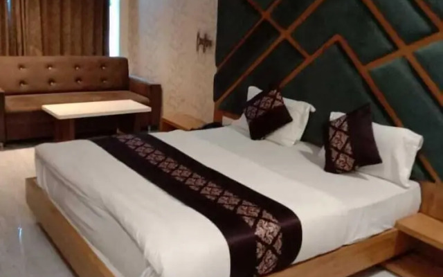 Hotel Green Park Vadodara