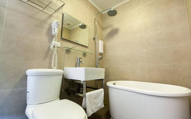 Lan Guei Hot Spring Hotel