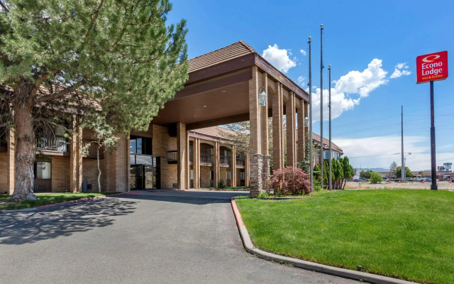 Econo Lodge Inn and Suites Sandy