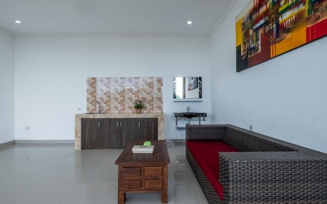 OYO 929 Uluwatu Suites