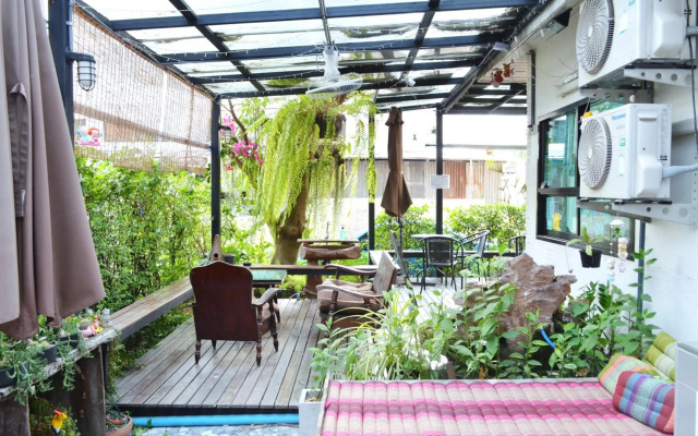 Early Bird Hostel Ayutthaya