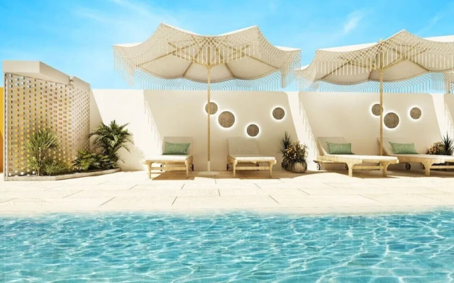 Cozy studio apartment in JVC