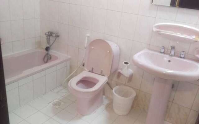 Family House Hotel