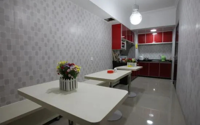 365 Apartment Hotel (Meizhou Wanda Plaza store)