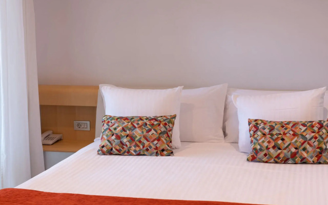 Hotel NM Suites by Escampa Hotels