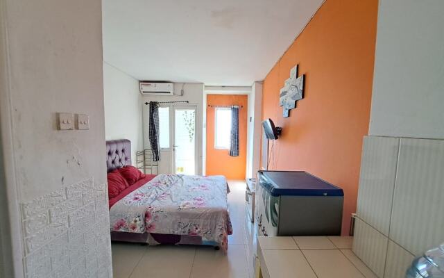 OYO Life 93139 Apartemen Grand Sentraland By Evi