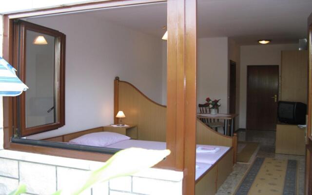 Miho - SA3(2) in Orebic