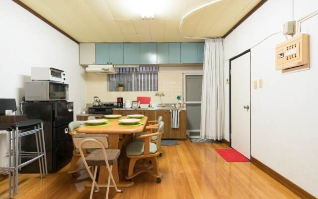 Naha Asahibashi Condominium HOLIDAY