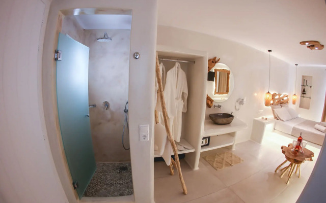 Villa Elina Suites And More