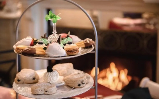 Mathis House, A Victorian Bed & Breakfast and Tea Room at 600 Main