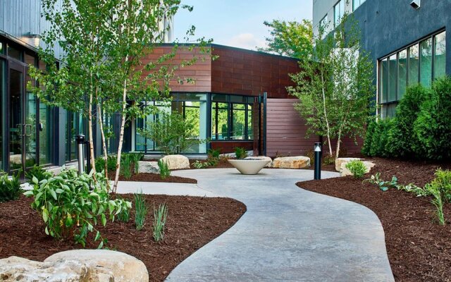 Courtyard Minneapolis West