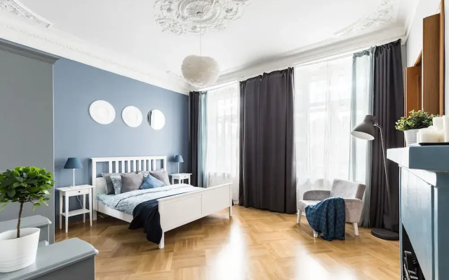 Апартаменты у Эрмитажа, 180 кв. м