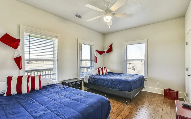 Better Together 5 Bedrooms 3.5 Bathrooms Home