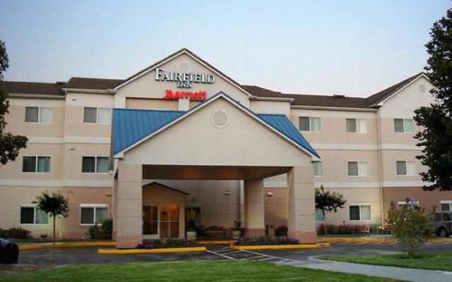 Fairfield Inn by Marriott Tracy