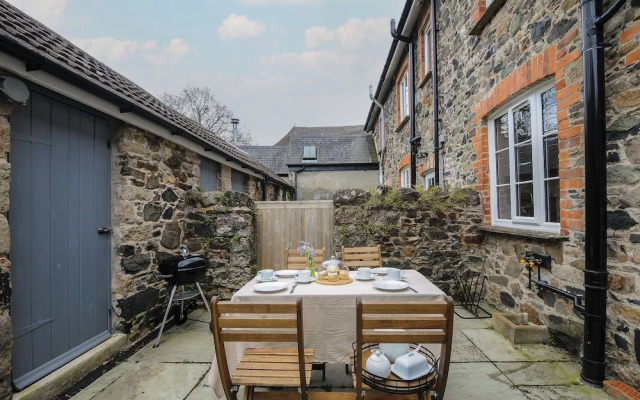 Hobbs Cottage