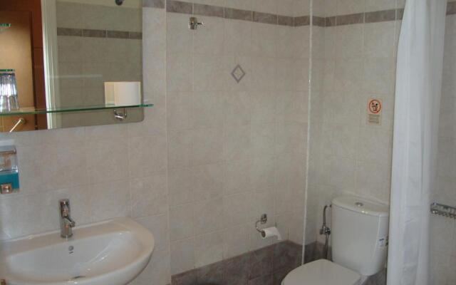 Bistola Guesthouse