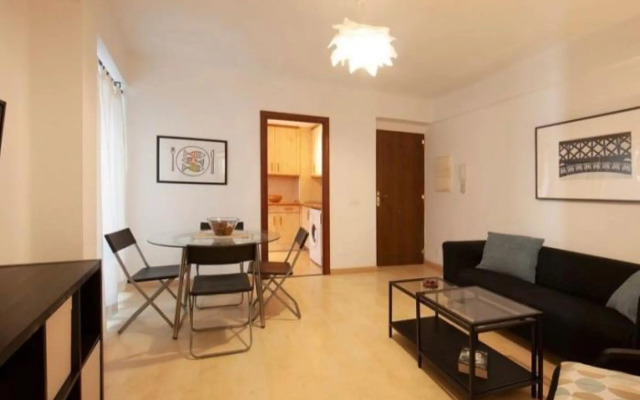 CERVANTES Apartment 27 2BR 1BT