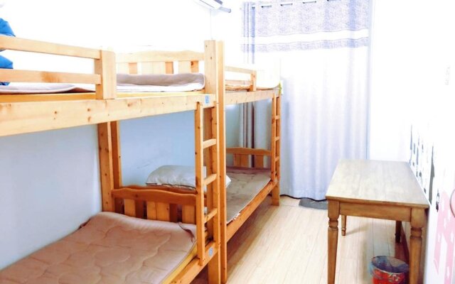 Wuhan Zhihu Youth Space Hostel
