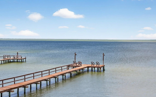 Coastal Vibes Rp230 3 Bedroom Home