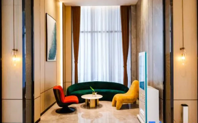 Thaili Cloud,Huizhou