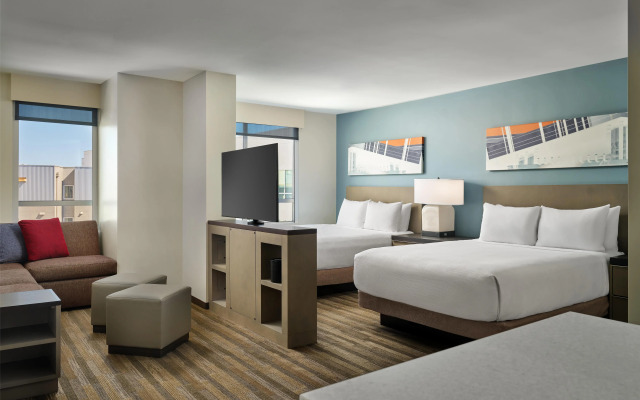 Hyatt House LA - University Medical Center