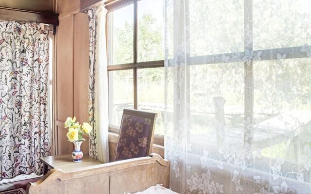 GuestHouser 1 BR Houseboat 1fda