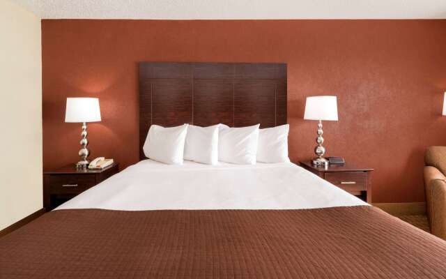 Baymont by Wyndham Midland Airport