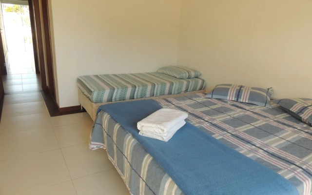 Ótima Casa com Vista para a Praia de Manguinhos