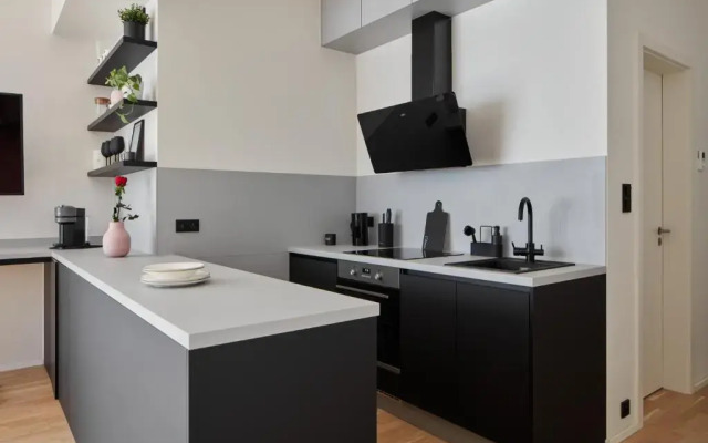 Spacious Studio in Smíchov by Prague Days